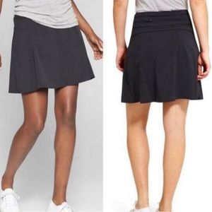 Athleta all day skort in EUC, black, size 8 tall